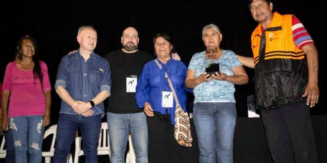 Martina Sinus, de  Nueva Pompeya: primer premio el VII Encuentro de Artesanas y Artesanos de los Pueblos Originarios